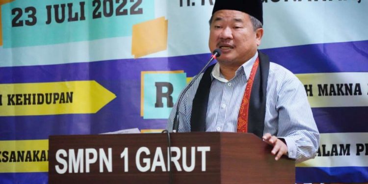 Bupati Garut Resmikan 5 Fasilitas Penunjang Siswa di SMPN 1 Garut