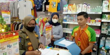 Terbukti Tidak Mengantongi Izin, 4 Toko Ritel di Cihampelas Disidak Satpol PP