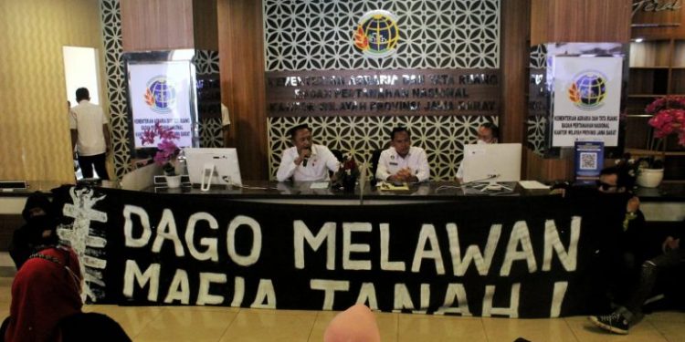 Indikasi Mafia Tanah, Warga Dago Elos Kembali Datangi Kantor ATR/BPN Kota Bandung