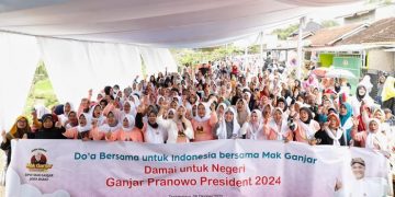 Emak-emak di Tasikmalaya Gelar Doa Bersama, Dukung Ganjar Jadi Presiden