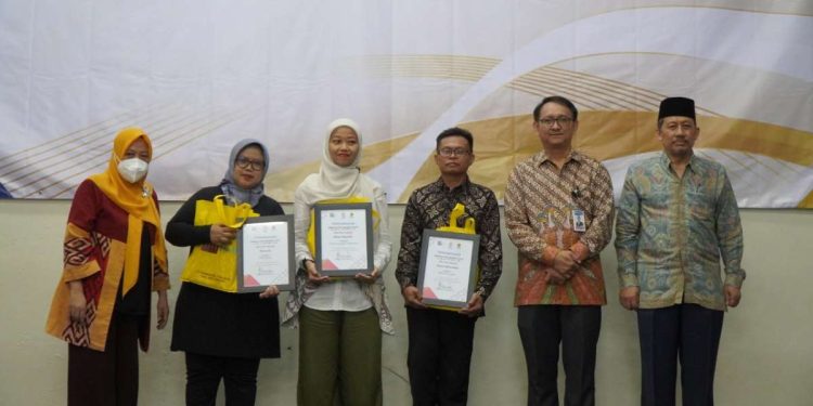 409 UMKM Jabar Peroleh Sertifikat Halal