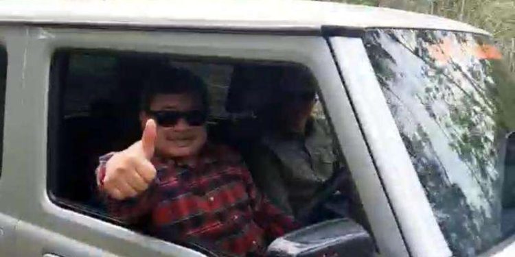 Bupati Garut Kunjungi Daerah Stamplat dan Cileuleuy di Pamulihan