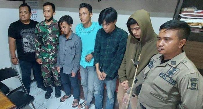 Polisi di Jatinangor Sumedang Ringkus Empat Penjual Obat Terlarang, Puluhan Pil Diamankan