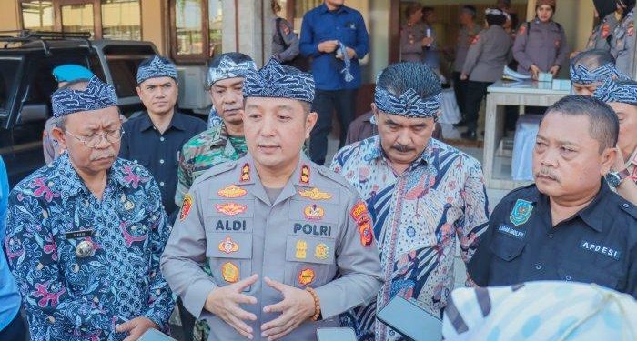 Cari Tahu Potensi Permasalahan Masyarakat Ribuan Polisi Disebar ke Ratusan RW di Cimahi