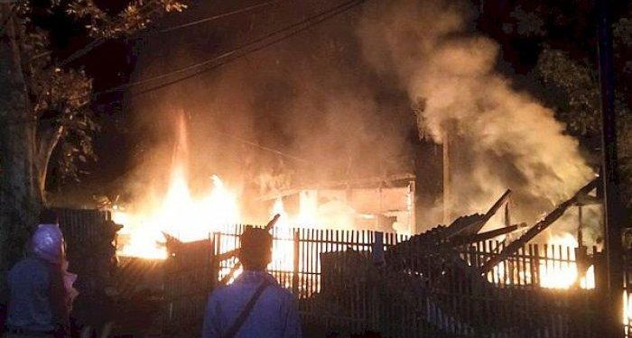 Kesaksian Tetangga Dua Anak Tewas Akibat Kebakaran Rumah di Cadas Pangeran Sumedang