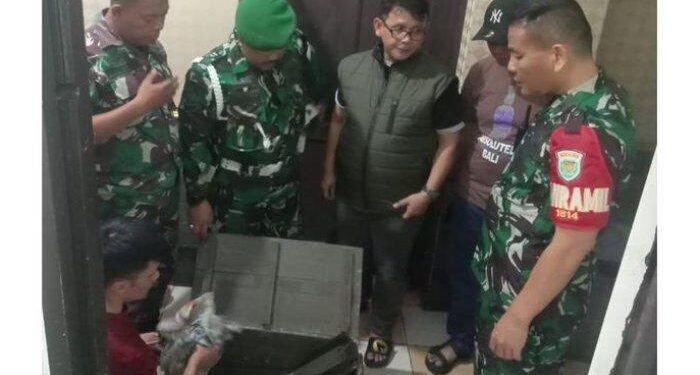 Dua Granat Nanas dan Magazen Ditemukan di Rumah Mantan Anggota TNI yang Telah Meninggal di Bandung