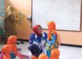 Bunda PAUD Kabupaten Garut Ajarkan Anak-Anak Bergembira dalam Belajar