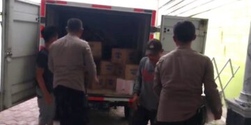 Jajaran Polsek Gebang menggerebek gudang minuman keras