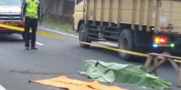 Innalillahi! Jasad Pria Ditemukan Tergeletak di Tengah Jalan Ganeas Sumedang