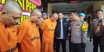 Sindikat Ganjal ATM yang Kuras Duit Emak-Emak Dibekuk Aparat Polres, Modus Intip PIN Korban