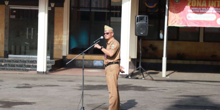 Sekda Garut Sampaikan Indeks Pembangunan Manusia pada Apel Pagi di Lingkup Dinas Pendidikan