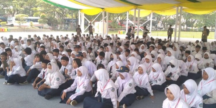 900 pelajar Kabupaten Bekasi saksikan langsung di arena MTQ Jawa Barat