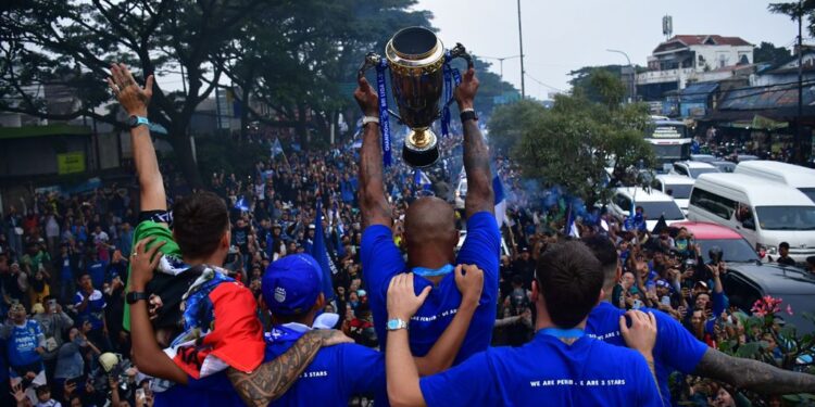 Terima Kasih Bobotoh Dan Warga Kota Bandung