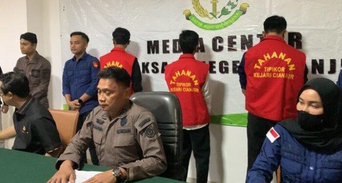 Kejari Cianjur Amankan Dua Karyawan Bank BUMN dan Satu Calo, Rugikan Negara Rp 3,1 Miliar