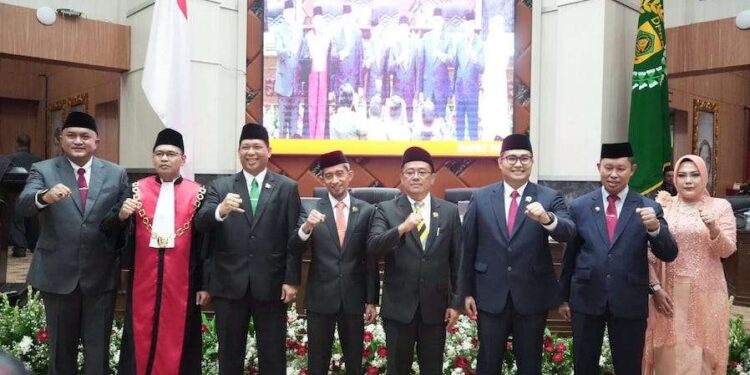 Ketua dan Wakil DPRD Bogor Periode 2024-2029 Resmi Dilantik