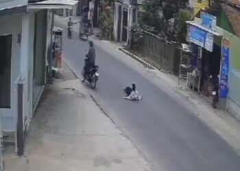 Detik-detik Pelajar Jadi Korban Tabrak Lari Pemotor di Cipatik Terpental Beberapa Meter