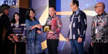 Pemda Provinsi Jabar Raih Penghargaan Bidang Kebinamargaan dari Kementerian PU