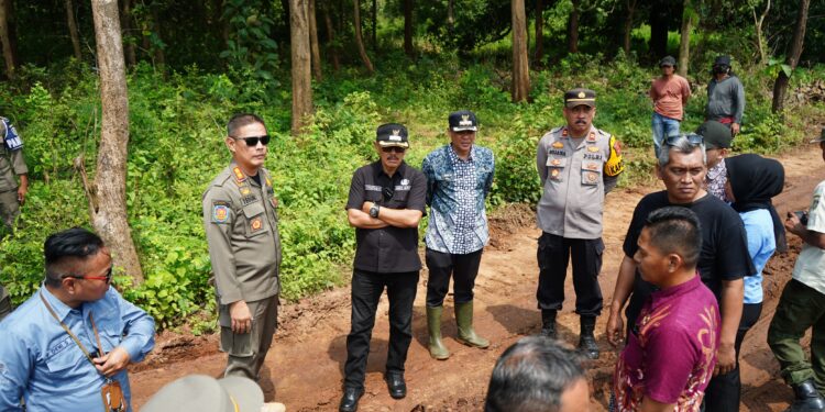 Wabup Syaefudin Sidak Lokasi Galian C Terkait Jalan Rusak Sering Dilewati Dump Truck