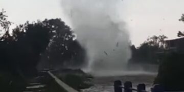 Angin Puting Beliung Hantam Rumah Warga dan Fasilitas Umum