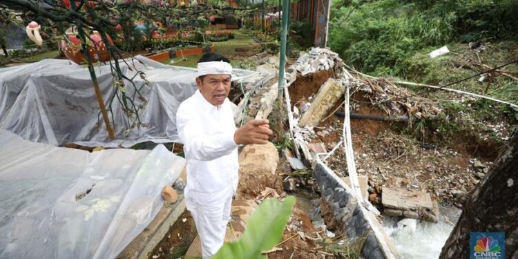 Gubernur Jabar Turun Langsung Bongkar Taman Rekreasi Milik BUMD