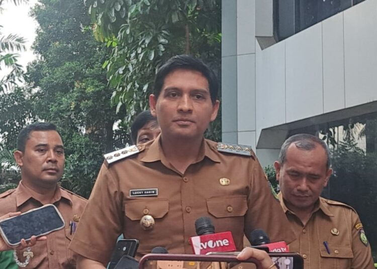 Lucky Hakim Mutasi Puluhan Pejabat Pemkab Indramayu