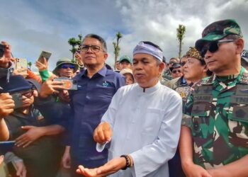 Gubernur Jabar Dedi Mulyadi Datang ke Lahan Konservasi Kebun Teh Pangalengan, Beri Pelajaran Keras ke PTPN