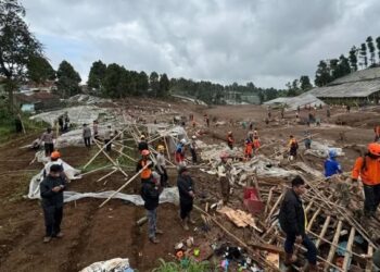 Pakar Geologi ITB Sebut Bendungan Alami Picu Longsor di Bandung Barat