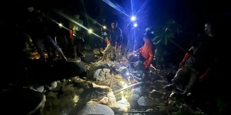 Warga Temukan Mayat Tanpa Kepala di Sungai Curug Darismin Kabupaten Sukabumi