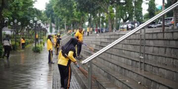 Wakapolres Bogor Pimpin Kegiatan Jum’at Bersih di Kawasan Situ Plaza Cibinong