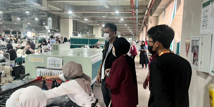 Kemnaker Tekankan Pelindungan Ketenagakerjaan di Kawasan Industri Kendal dan Batang