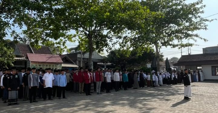 Kecamatan Caringin Garut Gelar Upacara Hari Santri Nasional 2026, Dengan Mengusung Tema “Santri Menguatkan Negeri Menuju Indonesia Emas”
