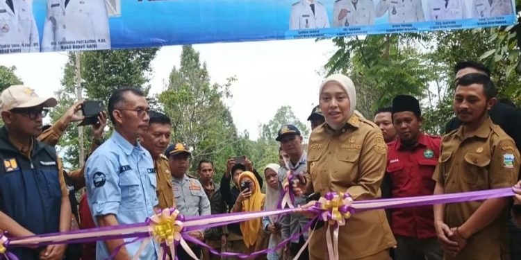 Wabup Garut Resmikan Jalan Garumukti-Pandawa, Akses Ekonomi hingga Kesehatan Kini Lebih Mudah